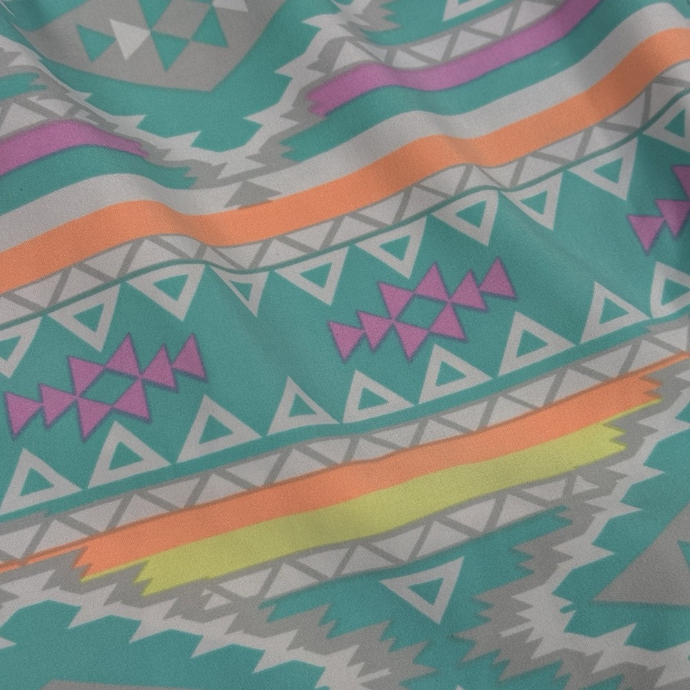 Chubbies Swim Trunks‎ Mens L Mesh Lined Aztec The En Fuegos 5.5" Classic Shorts - Picture 13 of 14